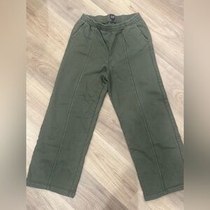 Gap Wide Leg sweatpants. Like new.